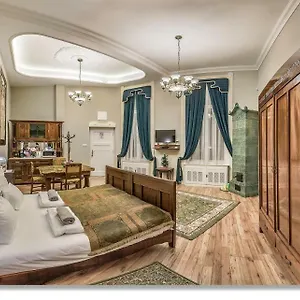 Apartment Art Nouveau